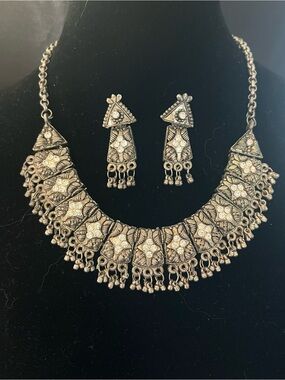 Oxidized Silver Necklace Set Intricate Geometric Patterns & Rhinestones